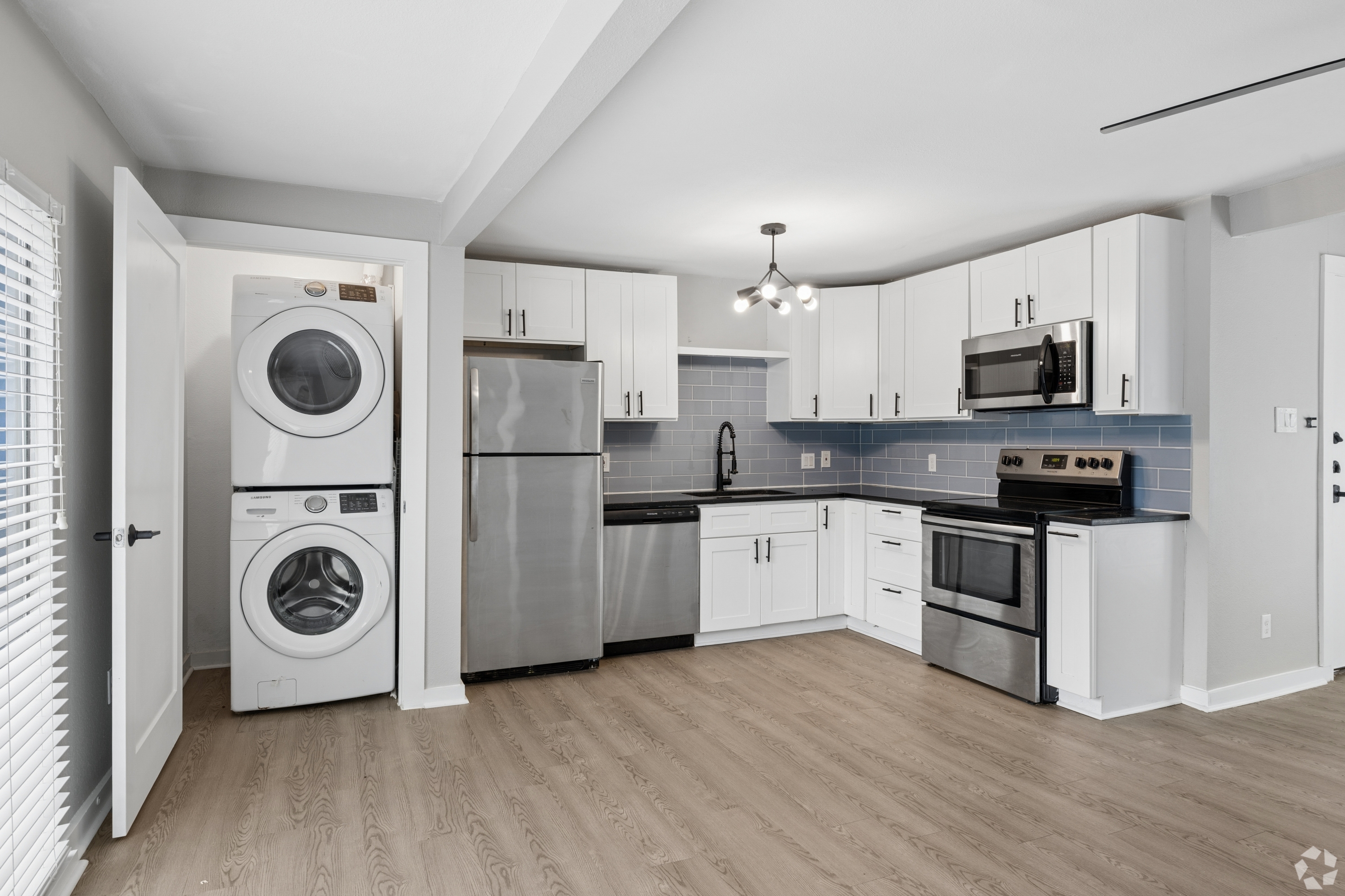501 Branard Street - 12