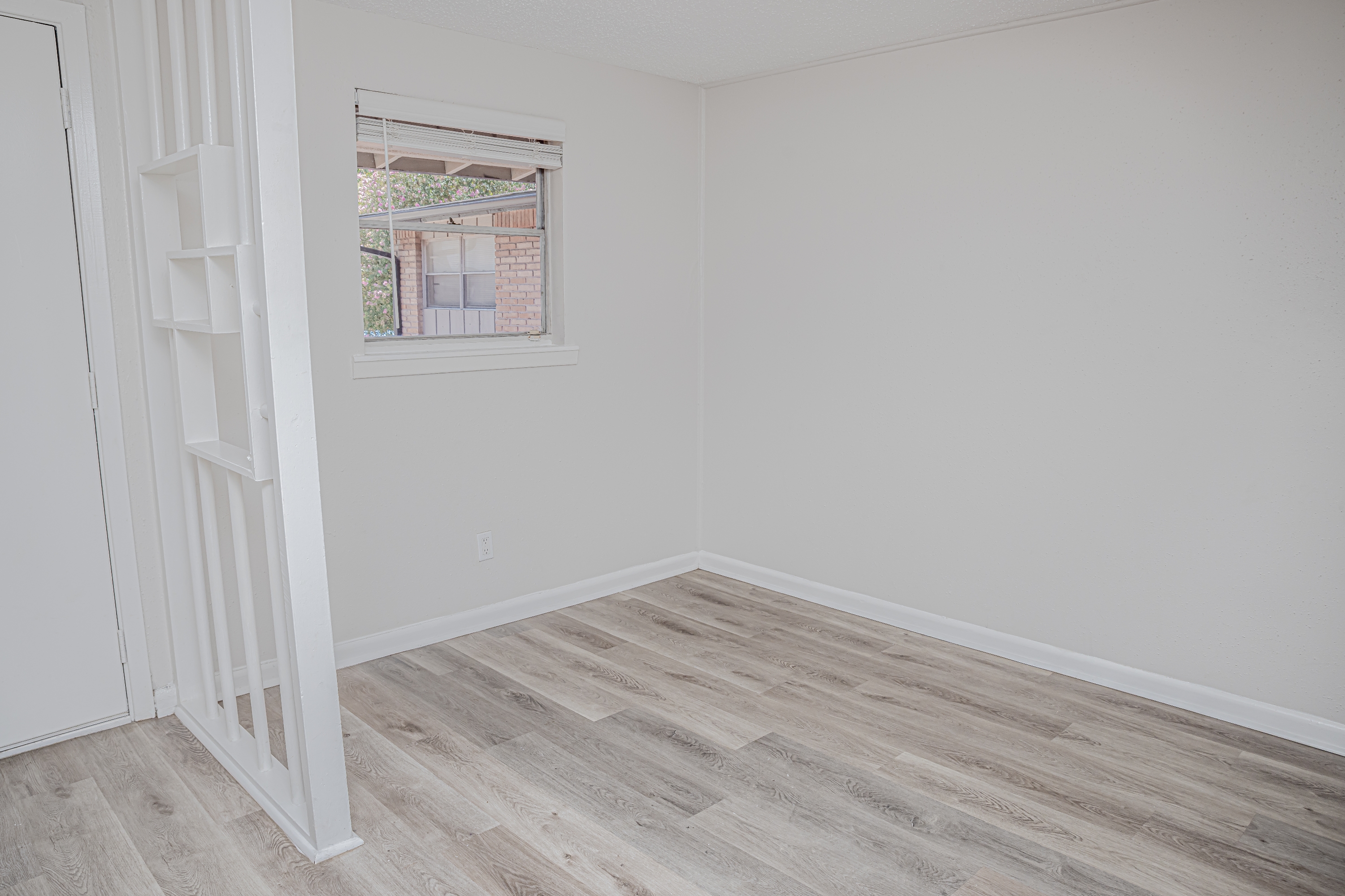 4822 Merwin Street,Unit 4822 - 06