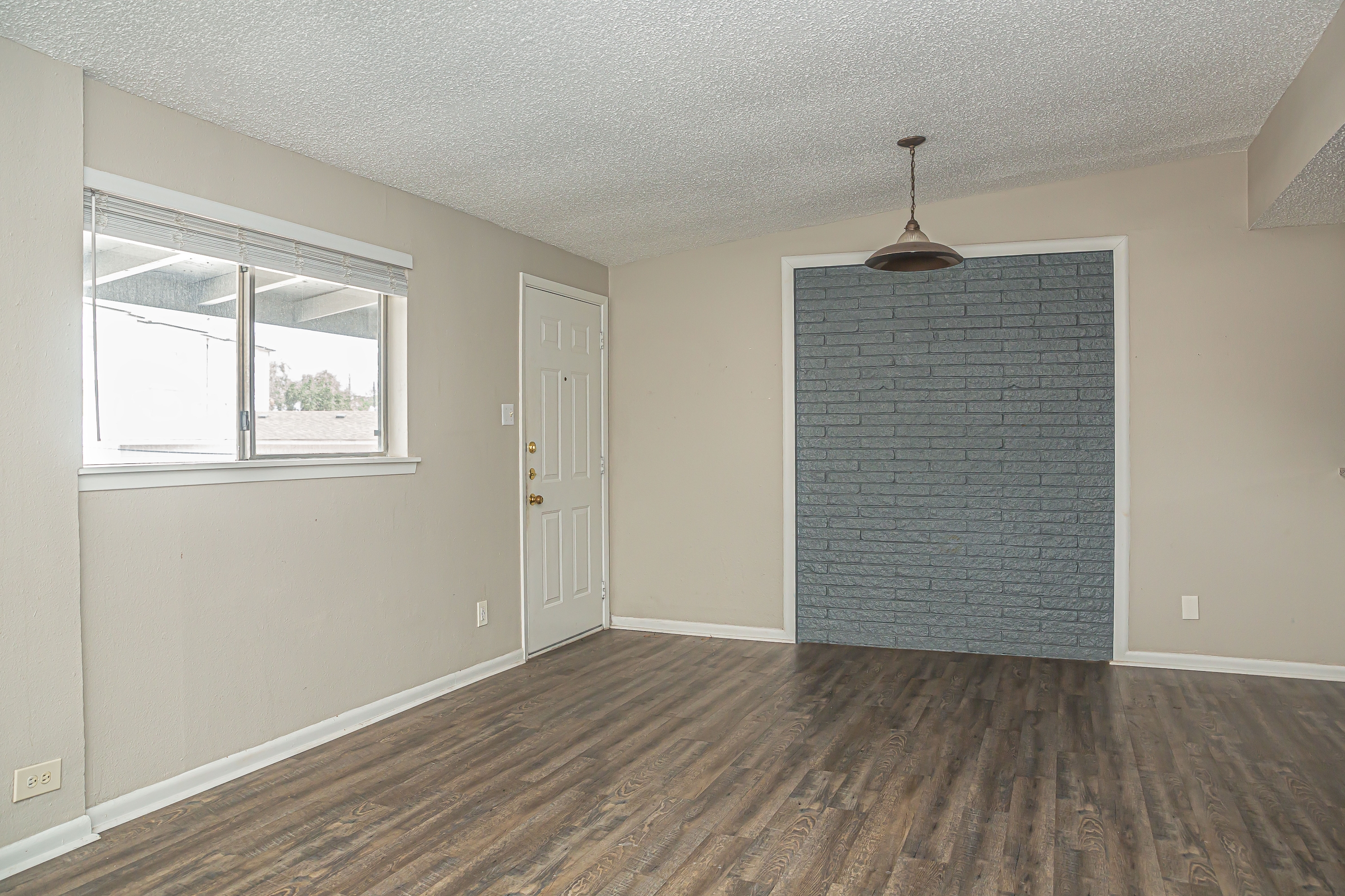 4822 Merwin Street,Unit 4822 - 14